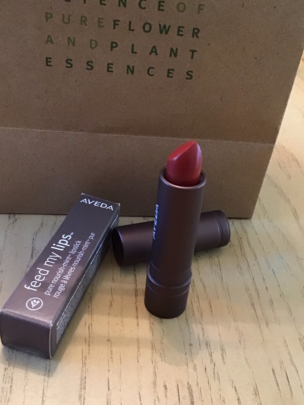 AVEDA feed my lips pure nourish-mint lipstick 07 Chili discontinued
